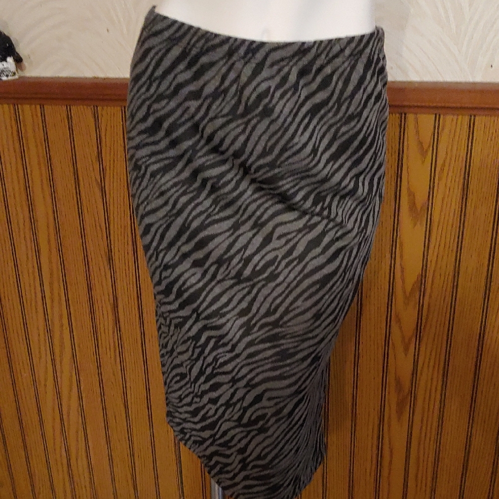 Rolla Coster Zebra Patterned Black and Gray Pencil Skirt
